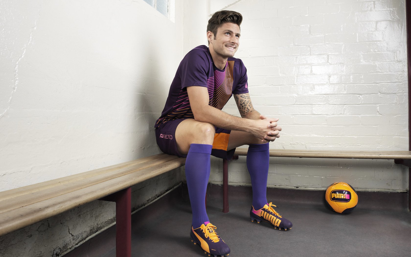 AI智能分析辅助球队战术制定，战术多元化升级